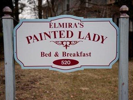 Elmira'S Painted Lady Bed & Breakfast מראה חיצוני תמונה